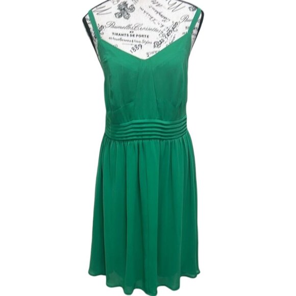 Torrid Emerald Green Chiffon Skater Dress β Plus Size 0X/12 β EUC - Picture 1 of 9
